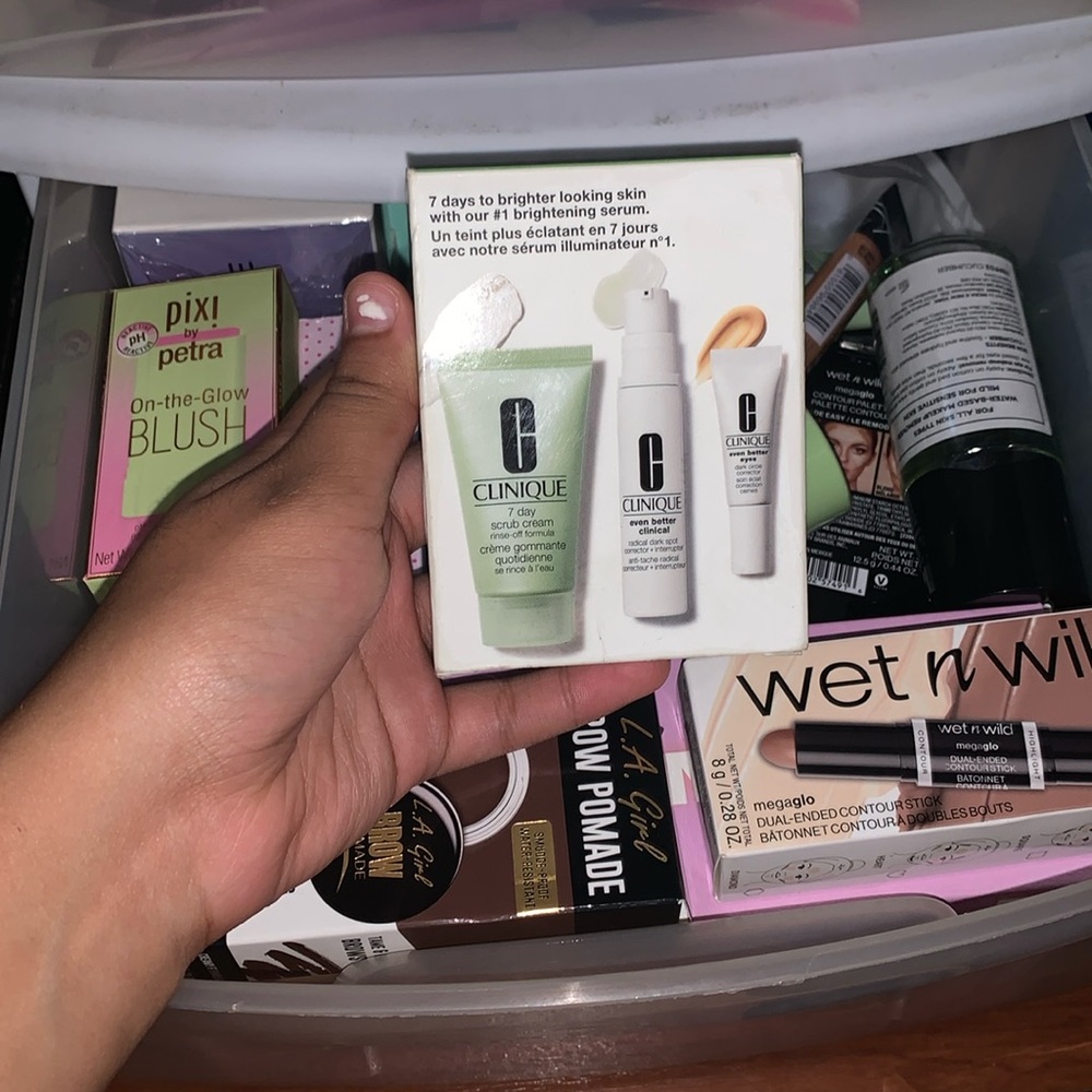Clinique skincare set
